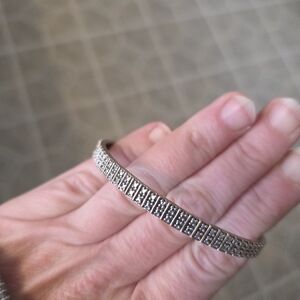 Vintage 925 Sterling Silver Bangle 14.6 Grams
